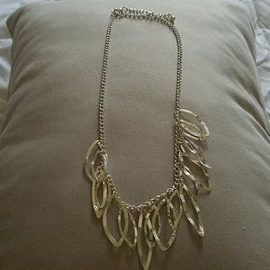 Dangled  necklace